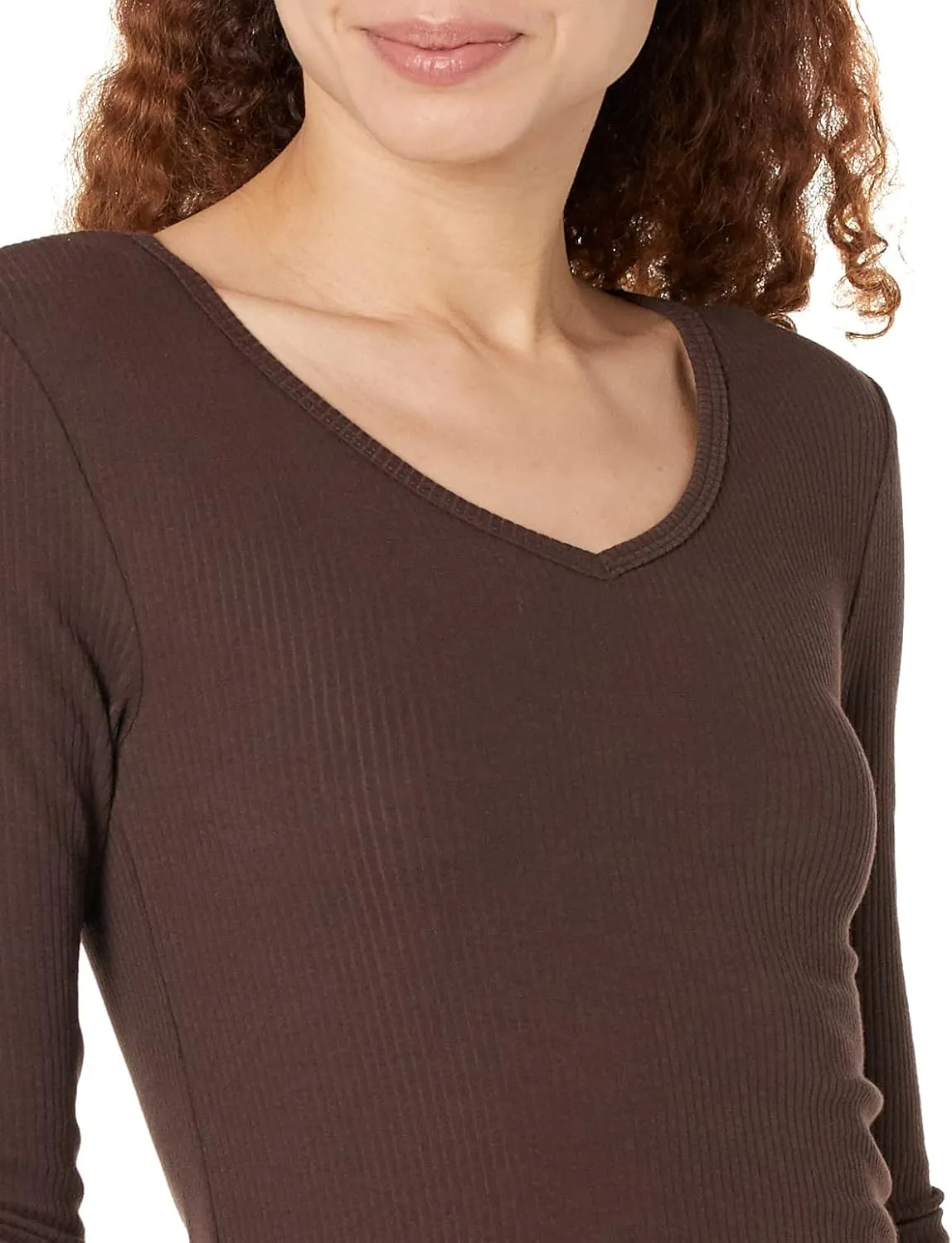 Amazon Essentials Women's Fitted Long Sleeve Shirt, Slim-Fit - Layering Knit Rib V-Neck, Pack of 2