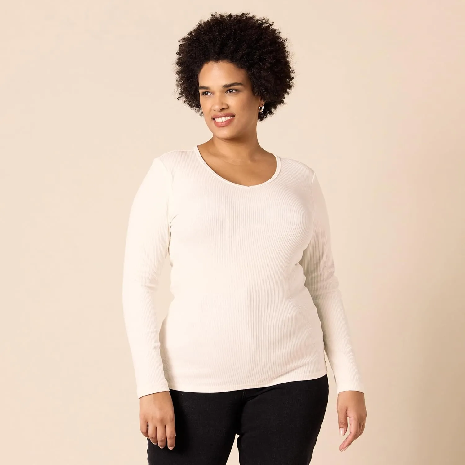 Amazon Essentials Women's Fitted Long Sleeve Shirt, Slim-Fit - Layering Knit Rib V-Neck, Pack of 2