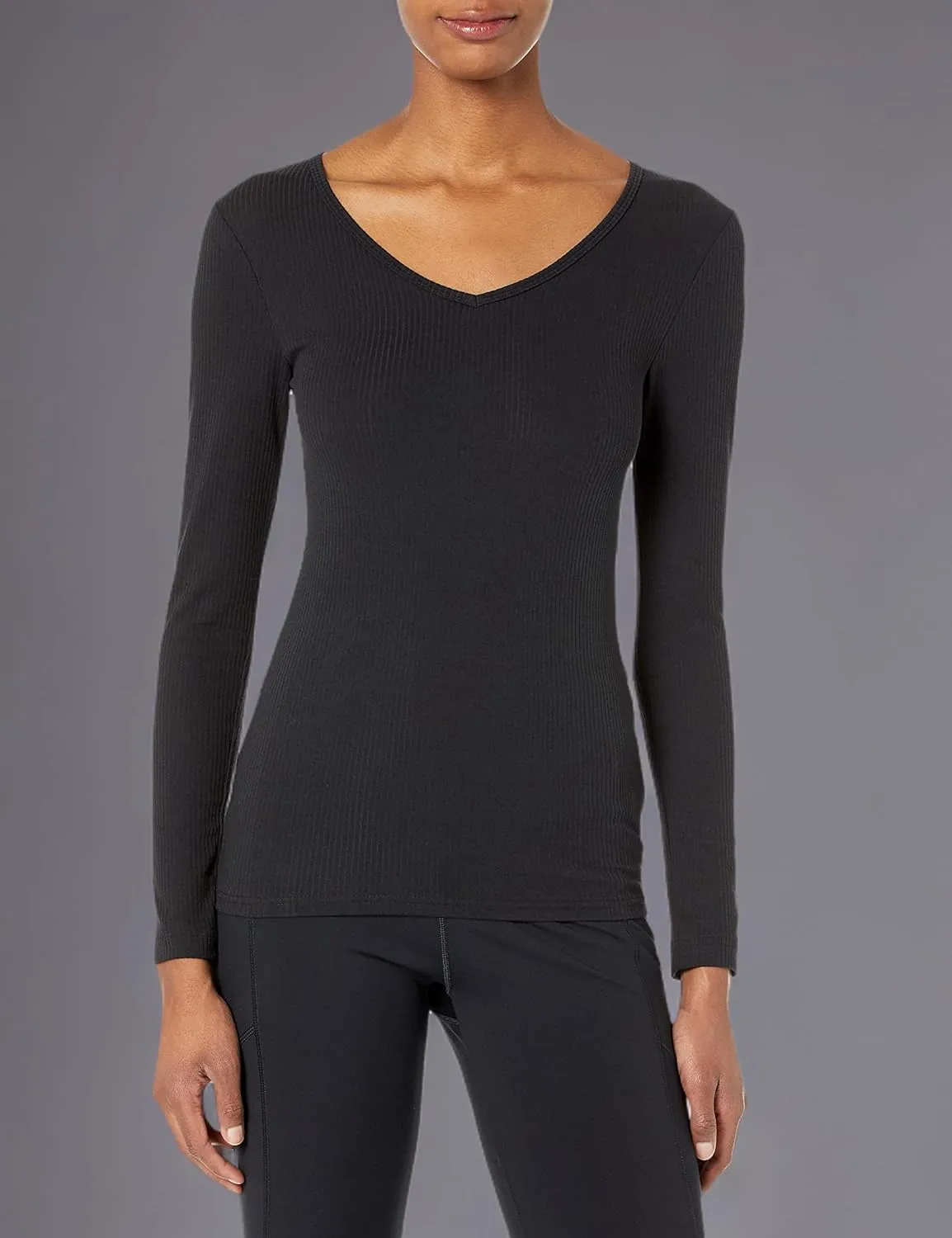 Amazon Essentials Women's Fitted Long Sleeve Shirt, Slim-Fit - Layering Knit Rib V-Neck, Pack of 2