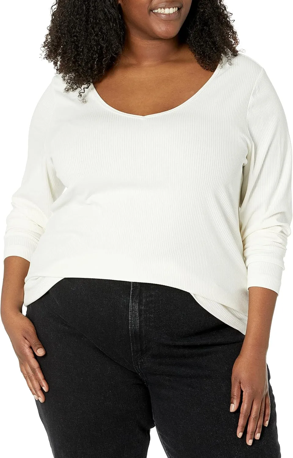 Amazon Essentials Women's Fitted Long Sleeve Shirt, Slim-Fit - Layering Knit Rib V-Neck, Pack of 2