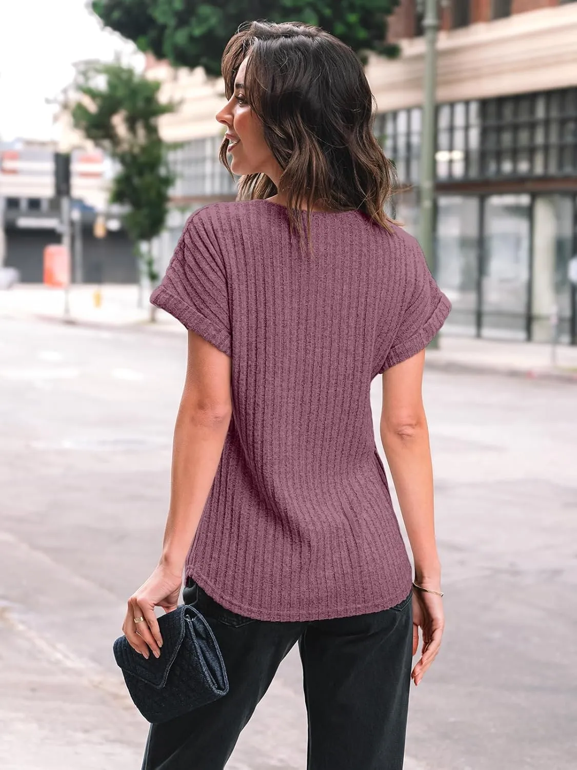 AUTOMET Women Shirts Summer Sweaters Regular Fit Short Sleeve Tunic Tops 2025 Dressy Casual Business Blouses
