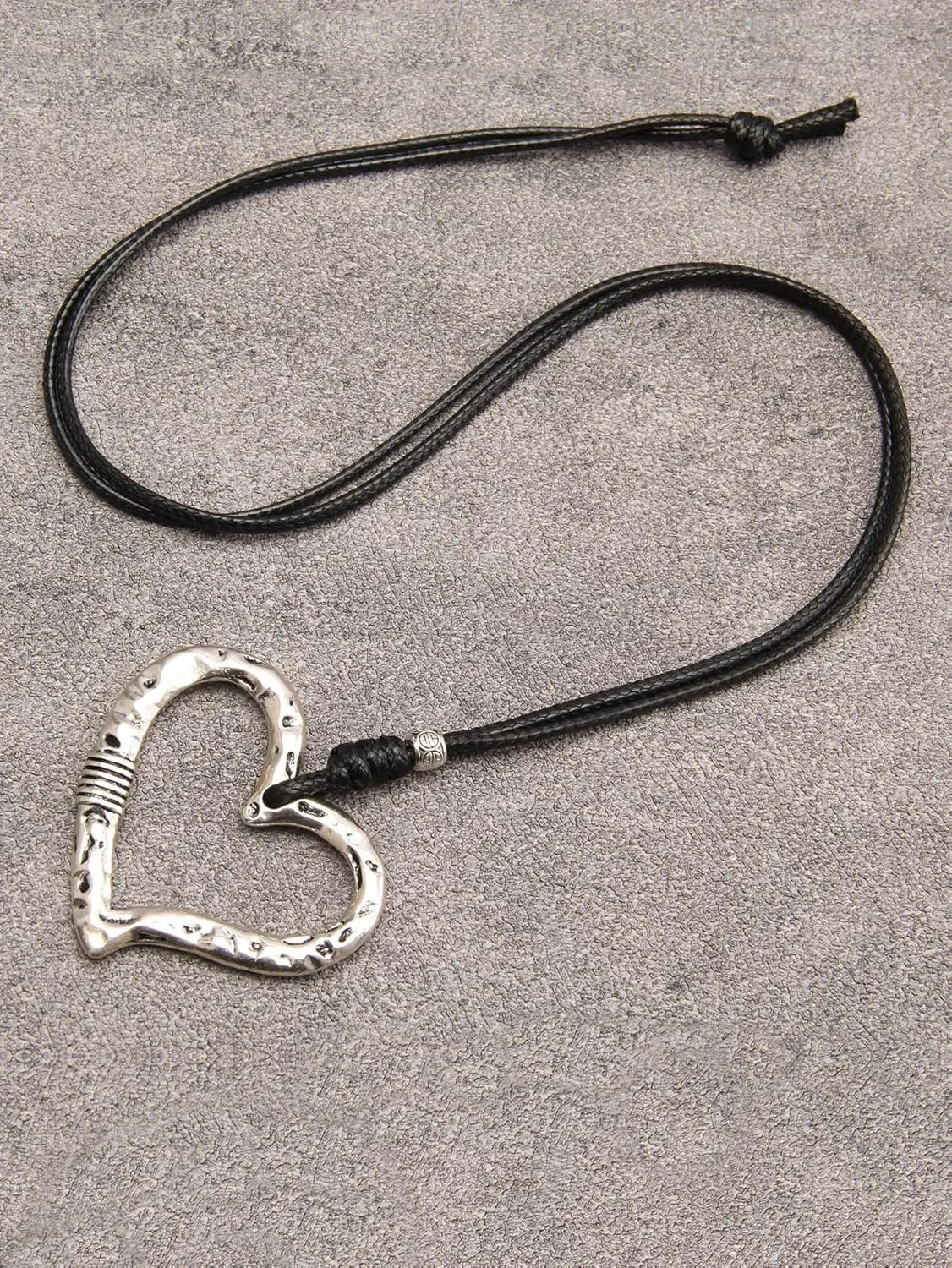 Boho Necklaces for Women Long Wooden Pendant Vintage Necklace Sweater Chain Necklace Handmade Jewelry