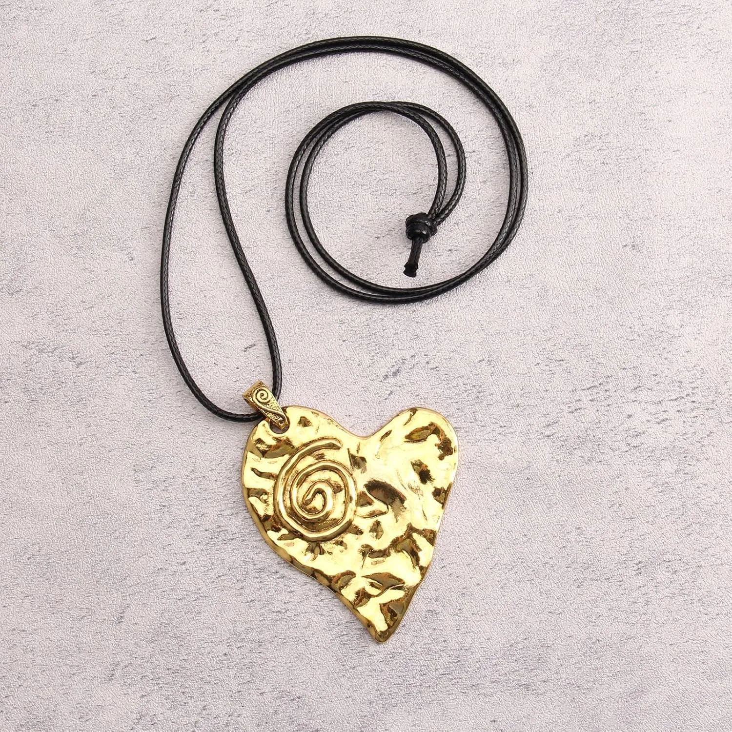Boho Necklaces for Women Long Wooden Pendant Vintage Necklace Sweater Chain Necklace Handmade Jewelry