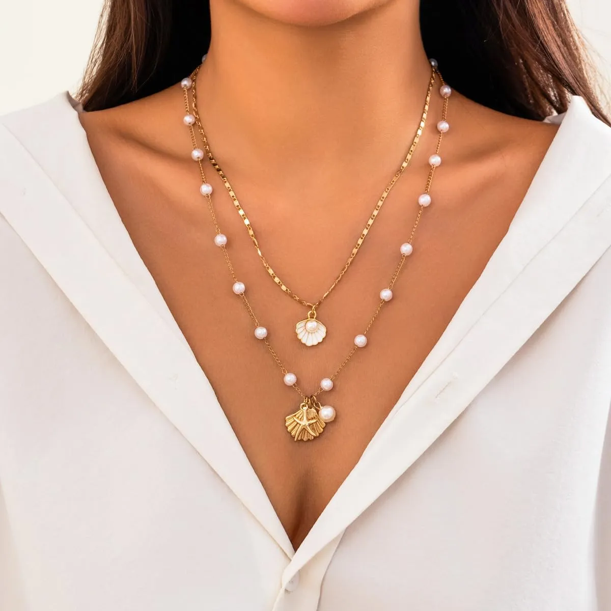 Boho Shell Necklace Layered Puka Shell Necklace for Women Summer Beach Necklace Hawaii Beach Holiday Necklace Jewelry