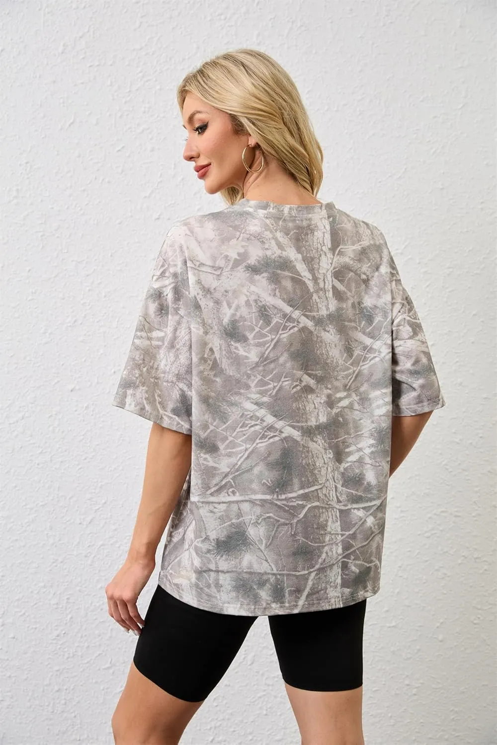 Camo Shirt for Women Mens Maple Leaf Print Short Sleeve Crewneck T-Shirts Summer Oversized Tee Shirts Streetwear