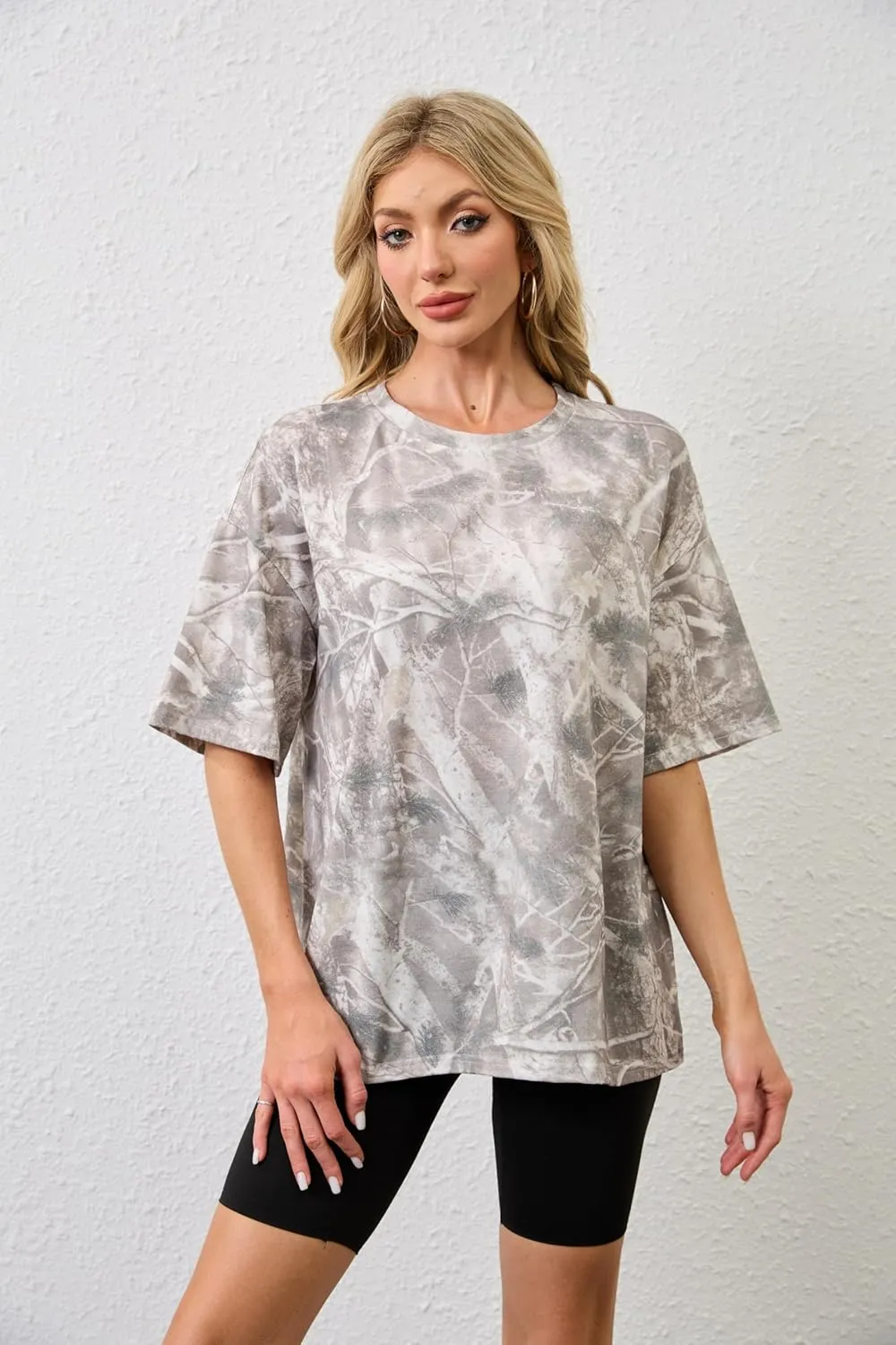 Camo Shirt for Women Mens Maple Leaf Print Short Sleeve Crewneck T-Shirts Summer Oversized Tee Shirts Streetwear