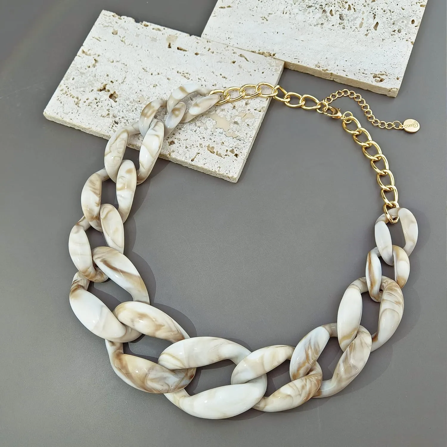 Coiris Statement Chunky Acrylic Chain Link Choker Necklace Fashion Women Collar Necklaces Acrylic Resin Chain Necklace