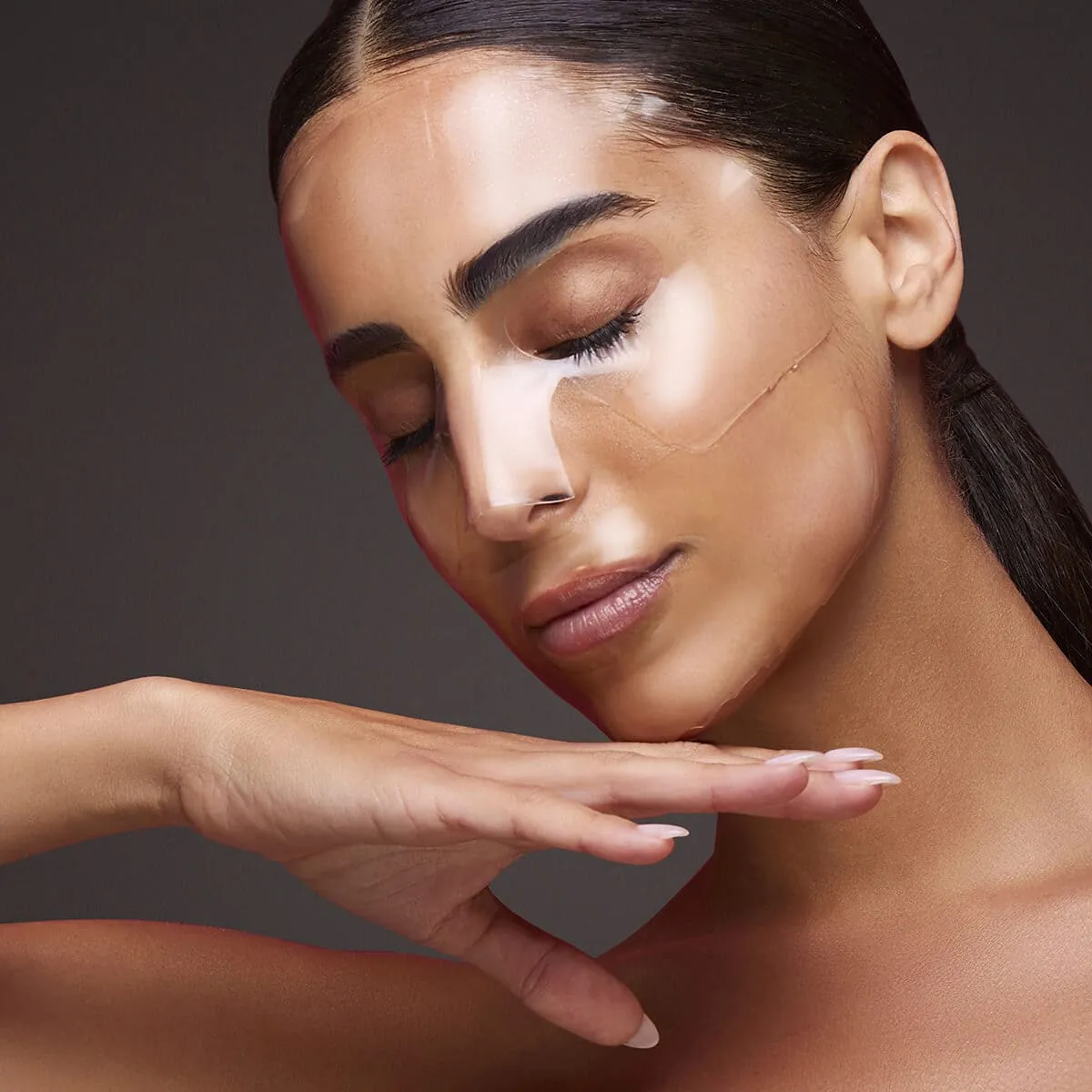 Advanced Hydrogel Facial Mask for Skin Hydration by CurrentBody