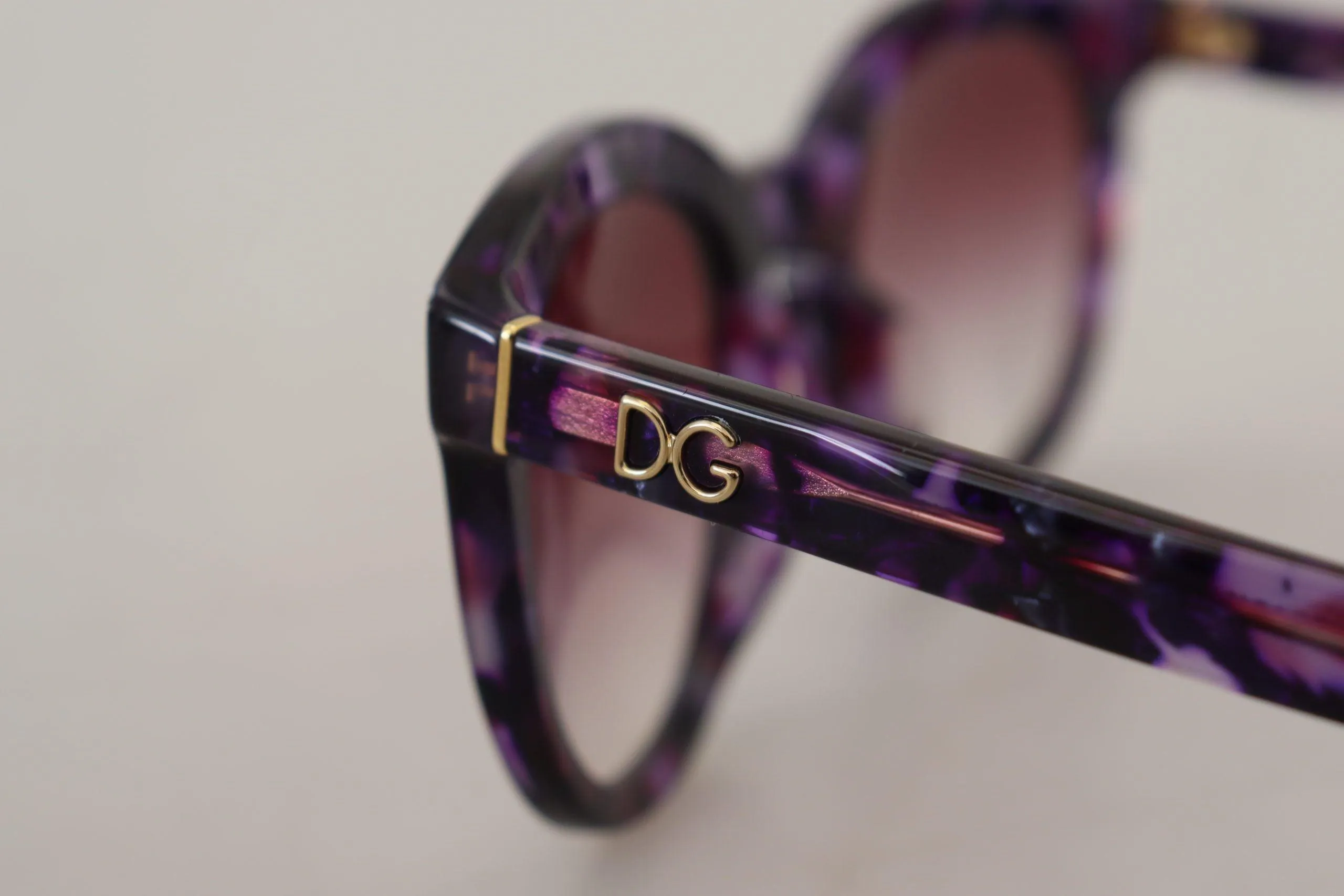 Dolce & Gabbana Purple Tortoise Oval Full Rim Eyewear DG4249F Sunglasses