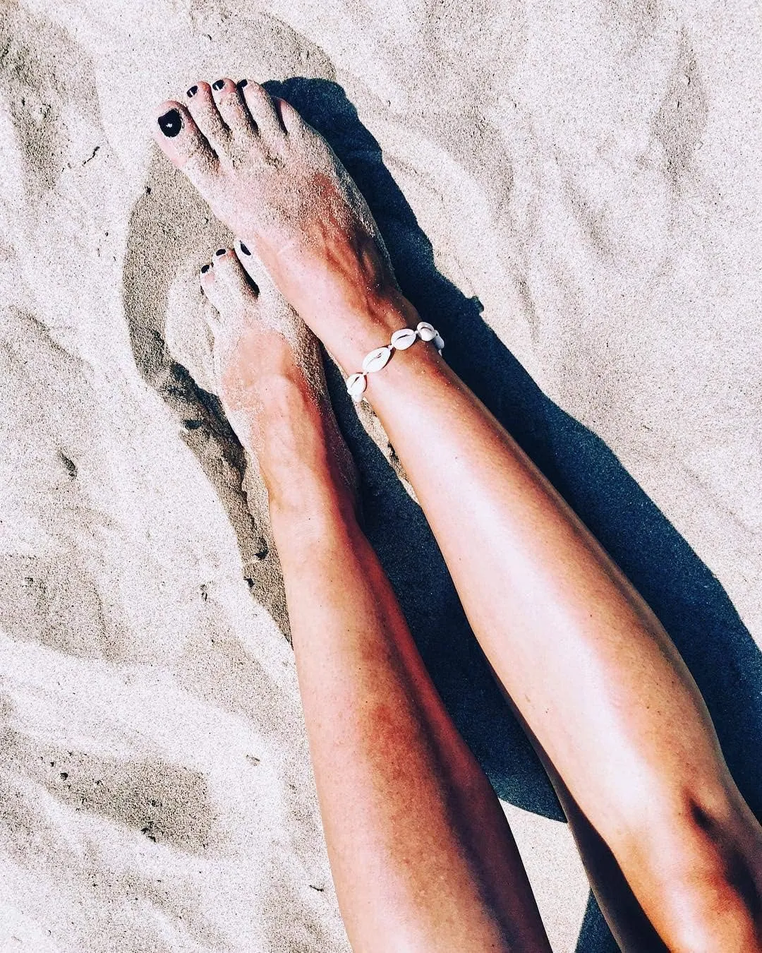 Fesciory Puka Shell Anklet for Women Summer Natural Cowrie Adjustable Ankle Bracelet, Handmade Boho Hawaiian Beach Seashell Jewelry