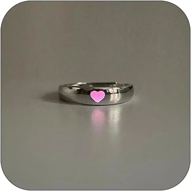 Glowing Heart Ring Pink Blue Heart Couple Ring Funny Dark Luminous Ring Valentine's Day Heart Glow in The Dark Ring Promise Ring Cool Rings for Women Men Valentine's Day Love Jewelry for Women Girls Charm Gift