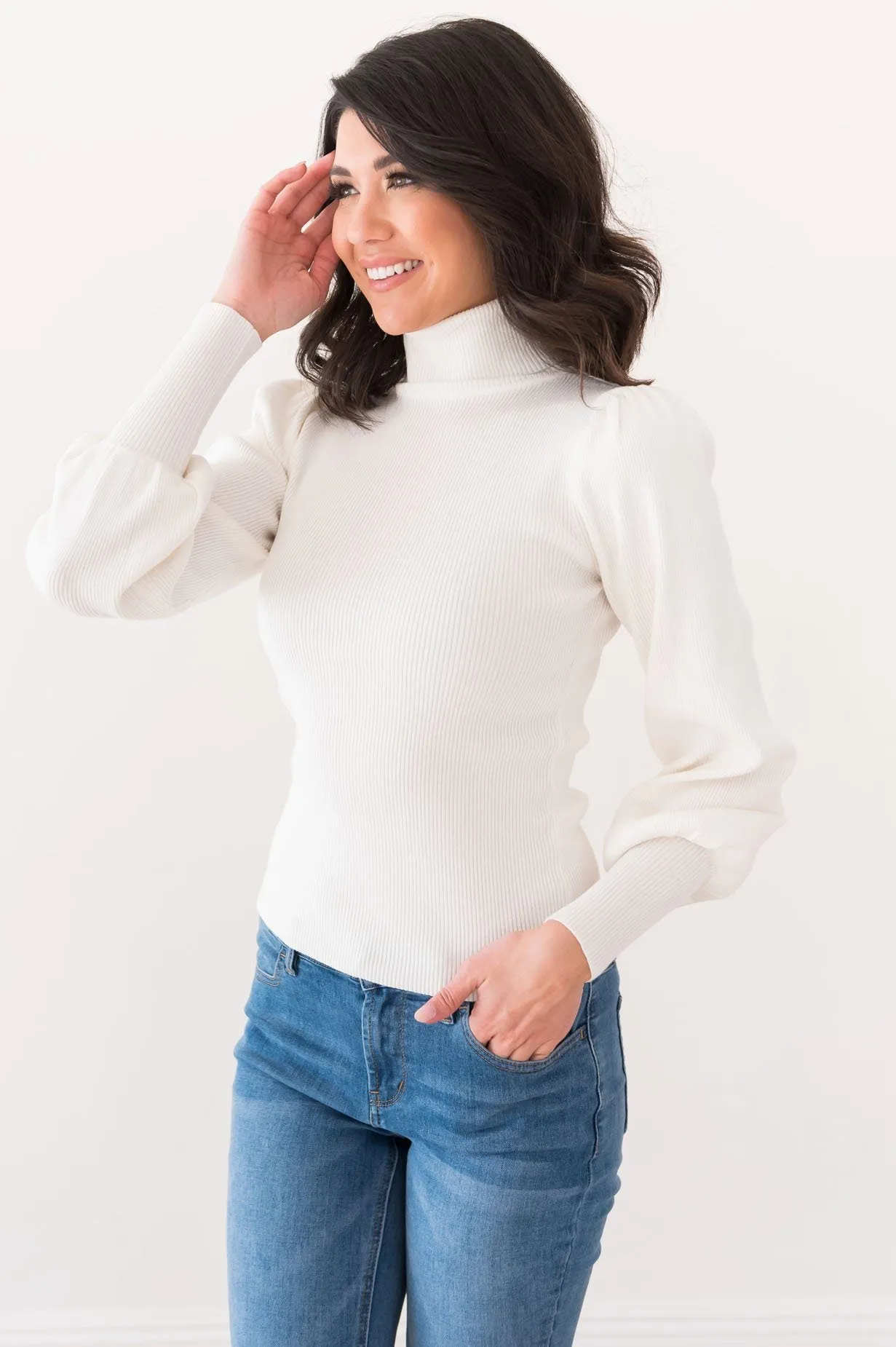 Grateful & Glamorous Modest Turtleneck