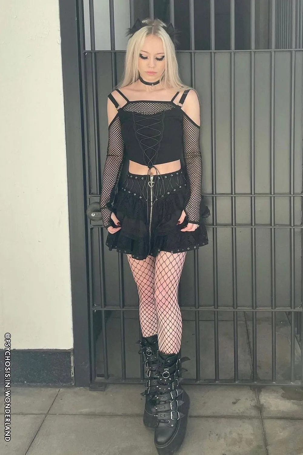 Harajuku Heart Ruffle Mini Skirt