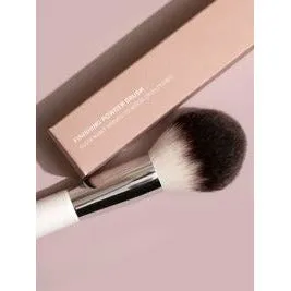 Ilia Finishing Powder Brush