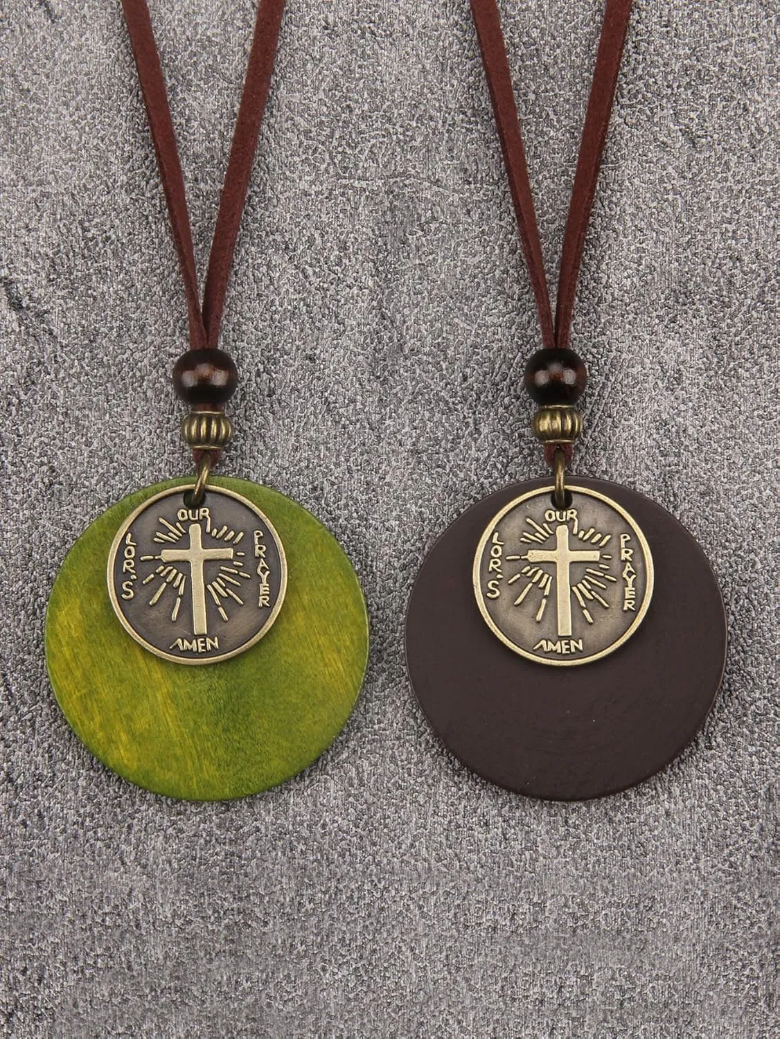 Large Pendant Necklaces Layered Boho Circle Leather Choker Chunky Boho Necklace for Women Long Sweater Necklace Jewelry