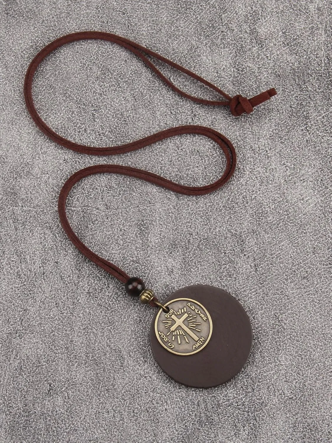 Large Pendant Necklaces Layered Boho Circle Leather Choker Chunky Boho Necklace for Women Long Sweater Necklace Jewelry