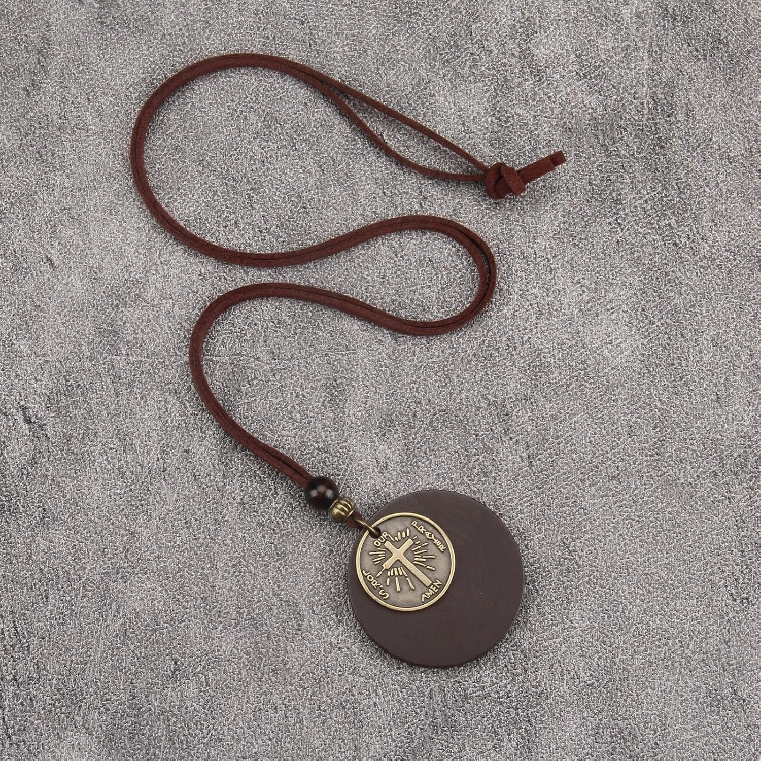 Large Pendant Necklaces Layered Boho Circle Leather Choker Chunky Boho Necklace for Women Long Sweater Necklace Jewelry