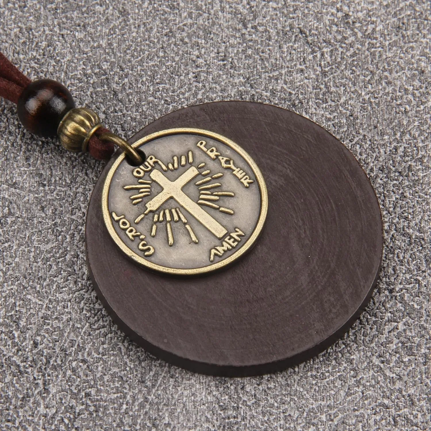 Large Pendant Necklaces Layered Boho Circle Leather Choker Chunky Boho Necklace for Women Long Sweater Necklace Jewelry