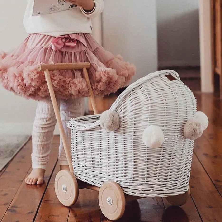 LiLu Dolls Wicker Pram