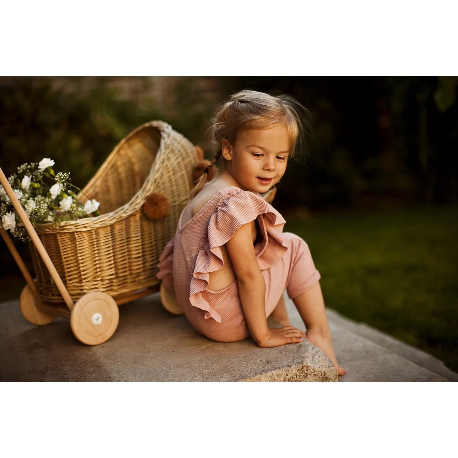 LiLu Dolls Wicker Pram