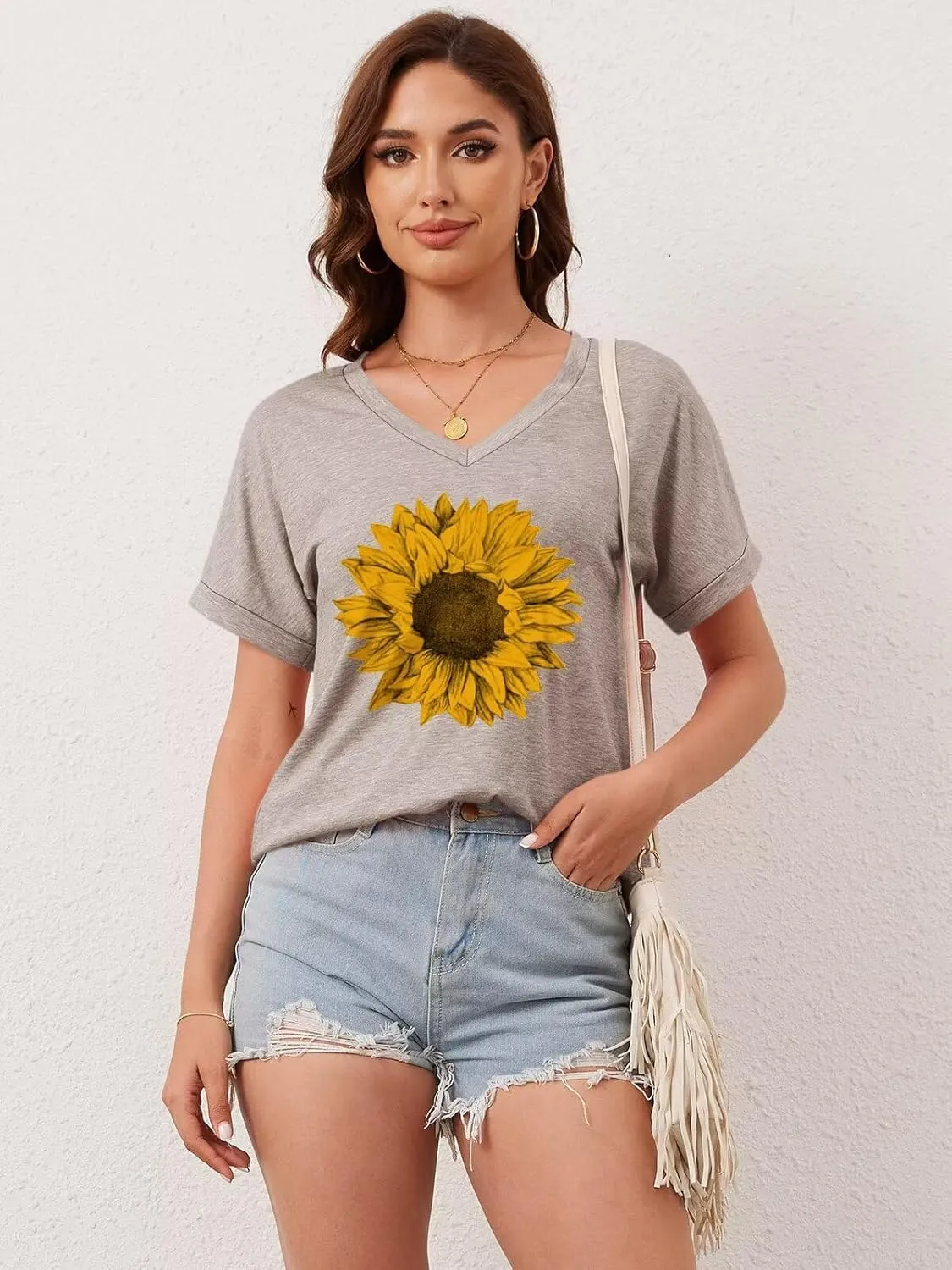 ORANDESIGNE Womens Sunflower Print T Shirts V Neck Graphic Short Sleeve Vintage Tees Summer Casaul Loose Fit Tops