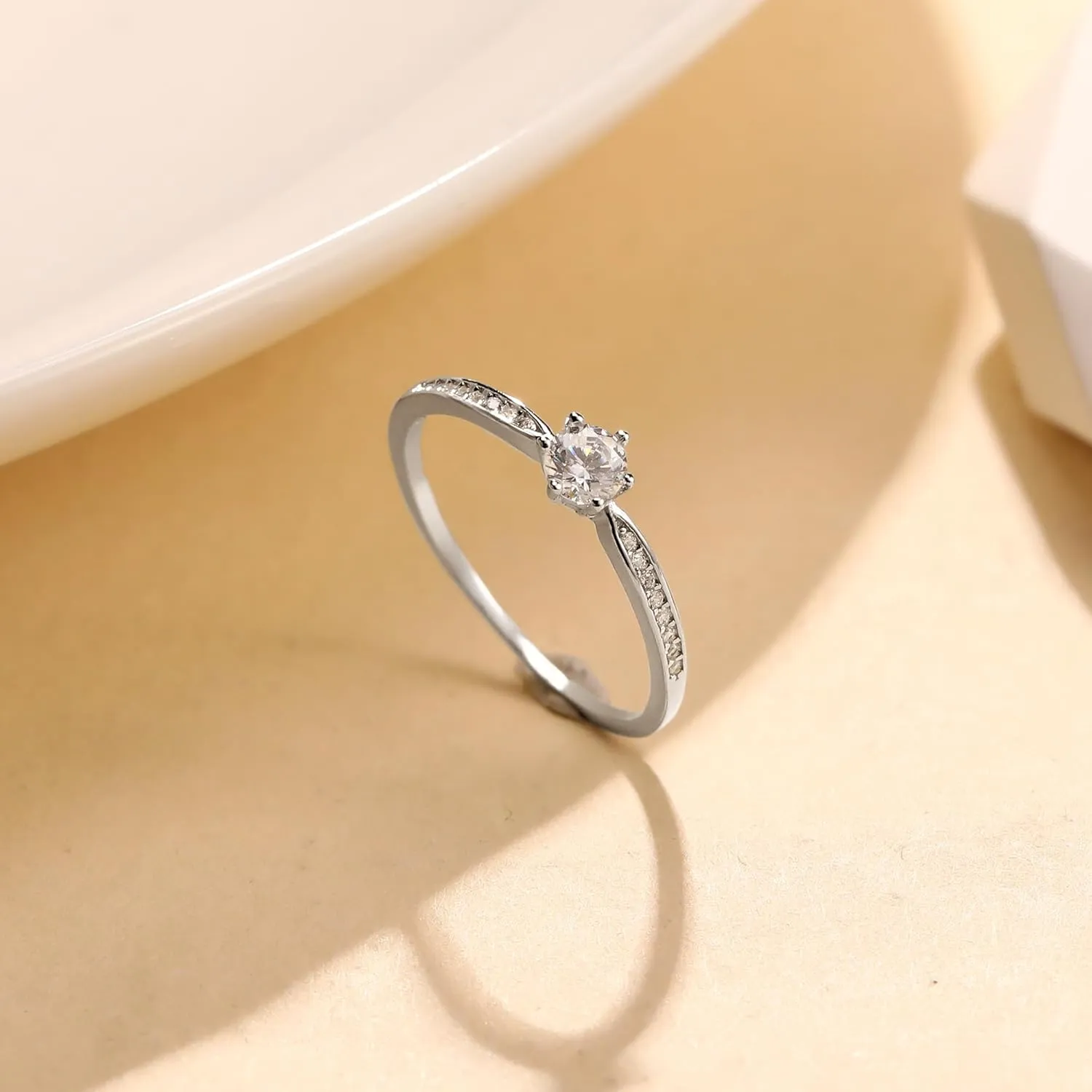 SUYACS 1ct Diamond Cut Cubic Zirconia Engagement Rings for Women 925 Sterling Silver Gold Round Cut Moissanite Promise Ring Classic Eternity Brides Wedding Rings Jewelry Gifts for Her Wife