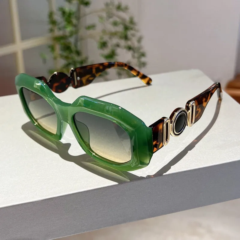 Trendy Vintage Oversize Sunglasses