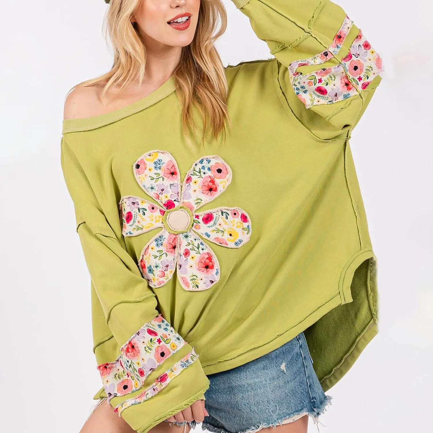 Women Floral Oversized Sweatshirts Long Sleeve Crewneck Graphic Print Hoodies Pullover Tops Y2k Fall Fashion