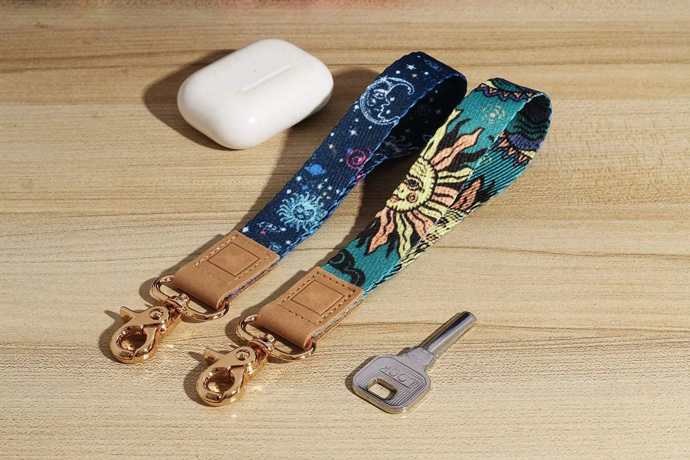 Wristlet Lanyard for Keys Keychain for car Keys Women, Boho Key Chain Straps car Keys Holder Wristlet (Moon)